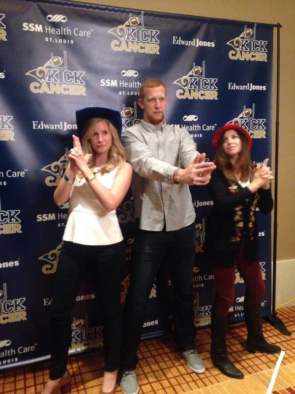 RamsNFL's tweet photo. We're taking @JHekker Christmas card photos in the Mystery Booth at #Ramoke http://t.co/a7Jf1dBfyY