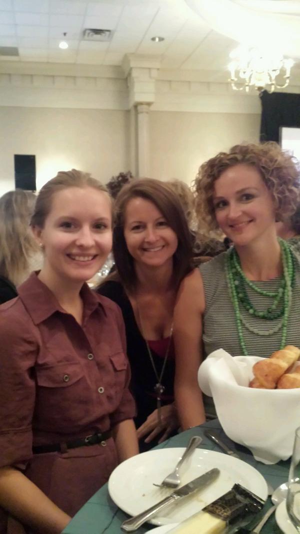leecorbe's tweet photo. @melissaloiselle @courtneycorbeil great positive morning with loved ones #womenoffaith #family http://t.co/0zNWDCXLaA