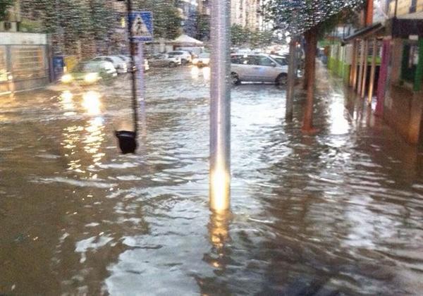 europapress's tweet photo. Las lluvias intensas cesarán hoy y tenderá a la estabilización http://t.co/qNZvdpZa1Z http://t.co/TCGjFSzygc