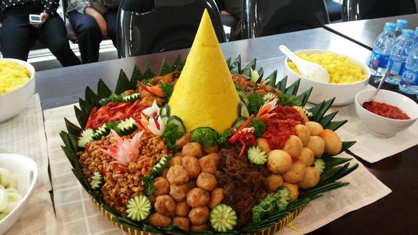 IIEFJakarta's tweet photo. We celebrate for PRESTASI-3 and TOEFL Primary Program http://t.co/DsnEnOLjFa