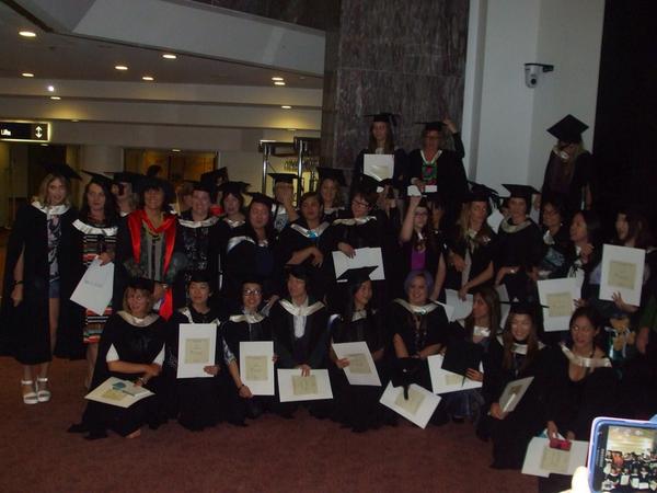 chloebporter's tweet photo. @SusanCrowtherMW graduation photo 2014 #newgraduatemidwives #nzmidwives #NZCOM14 #classof2014 http://t.co/Wlo5BXulnD