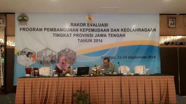 Rakor Evaluasi Program Pembangunan Kepemudaan dan Keolahragaan Tk.JaTengTahun 2014 cc:<a href="/ganjarpranowo/">Ganjar Pranowo</a> <a href="/RefaDinpora/">Retno Fajar Astuti</a>