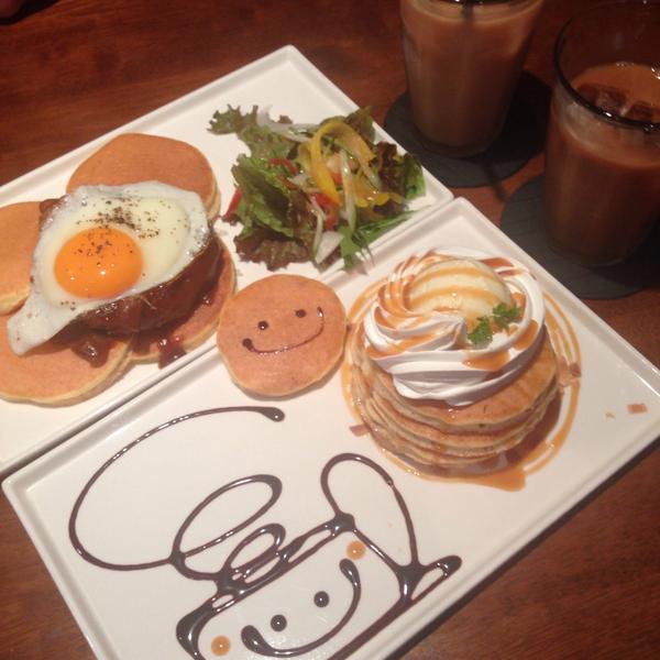 moonyn's tweet photo. @cafepurari 飾り付けが可愛上に美味しかった^ ^また来よう。
http://t.co/4EB6DOISP5 http://t.co/sbZId7519c