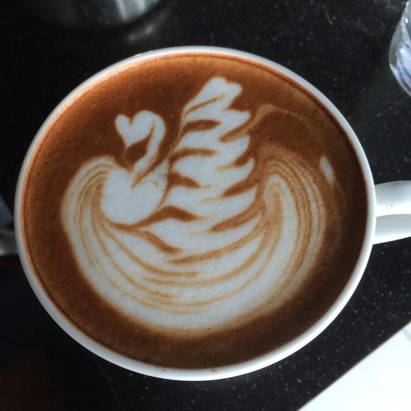 I dunno what to say man. I could stare at this all day. #DamnGoodCoffee #DapperCoffee