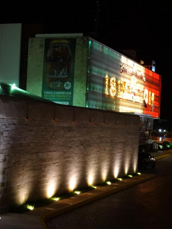 CarlosRodguezC's tweet photo. La SEDICO agredece el apoyo del Gob del Edo lic. @ferortegab a la consolidación de las empresas Producto de Campeche http://t.co/93ZtaFRvc9