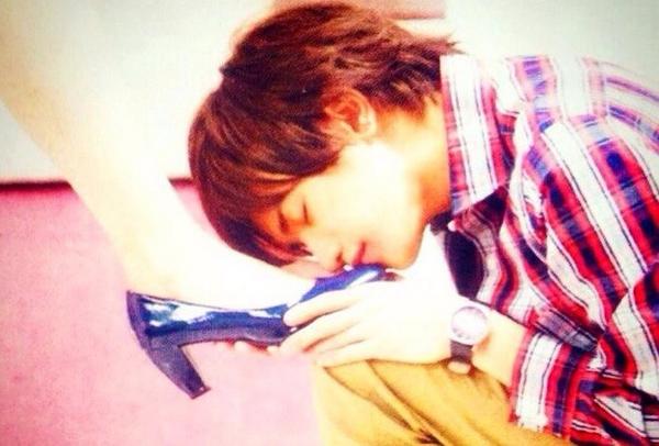 kento_____nk's tweet photo. . 

    俺嶽見て 、俺弍夢中になって豫  。

     独占欲 /  嫉妬  /  ラブホリ 

  #RTしたnrさんbotさんフォローする 

. http://t.co/6tNJHbHnwc