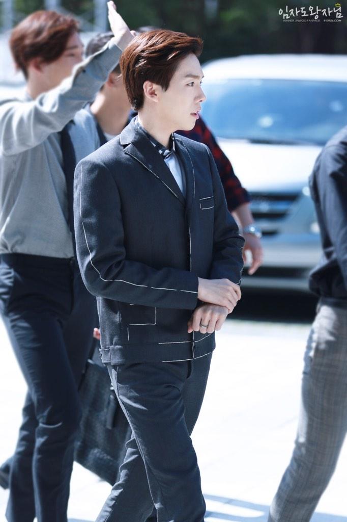 ByMfFOpCQAAMkSQ.jpg:large