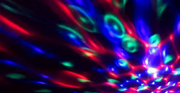 fullpartyevntos's tweet photo. Arriendo de Luces Led Giratorias https://t.co/ew76rXcsrA - @Censotuitero @centroserena @LaSerena_Chile @infocoquimbo http://t.co/c538zNNIrp