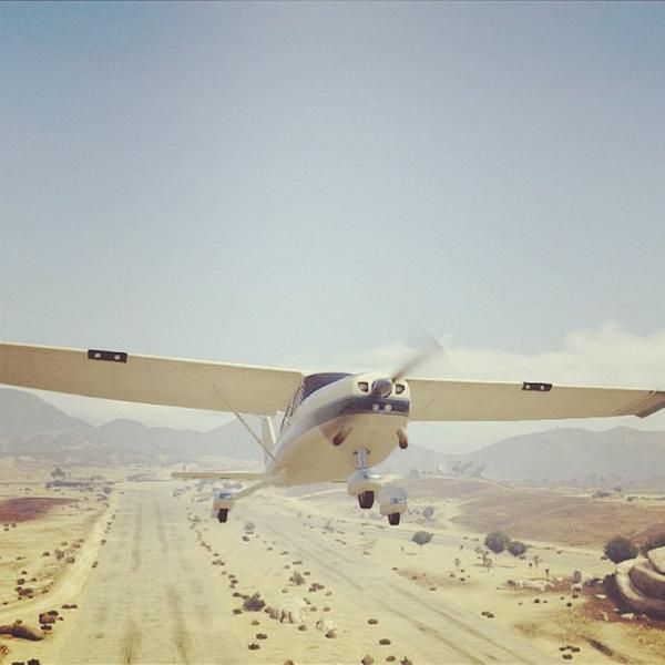 gtaflightcrew's tweet photo. Leaving SSA to fly around mount Chiliad ☁️ #gta #gta5 #gtav #gtacrew #gtaonline #gtaplanes http://t.co/dYLh70FCqD