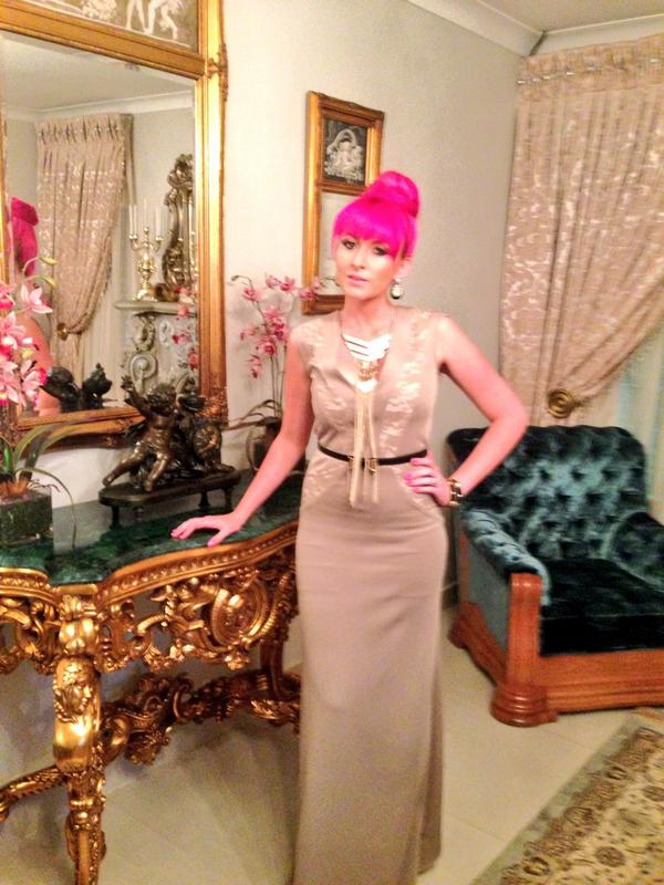 AnrikaAlvin's tweet photo. A mind blowing day to you all! #dressforsuccess http://t.co/jh3P9gxdVN