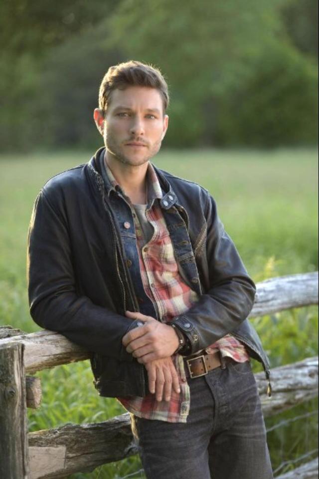 Hope you had a good Birthday Brutha! I know its late but Happy Birthday Michael Graziadei I wish you Happiness!!! 