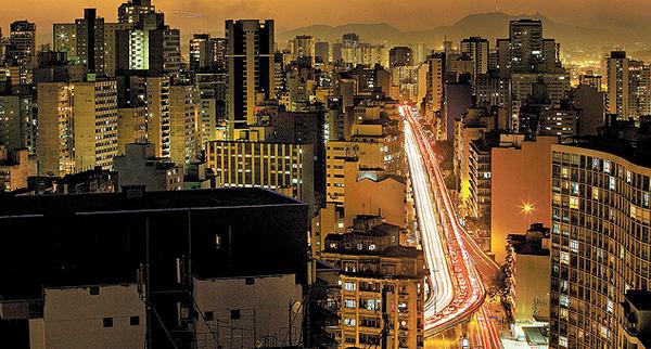 folha tweet picture