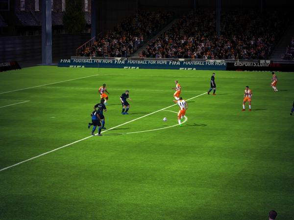 red27devil's tweet image. Fifa 15 #testăm