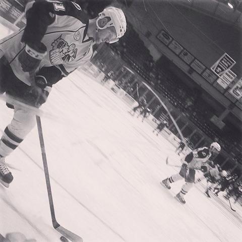 evandaprano's tweet photo. My lab partner and I both love hockey because grown men can hit each other legally http://t.co/6kbOkY1x8X