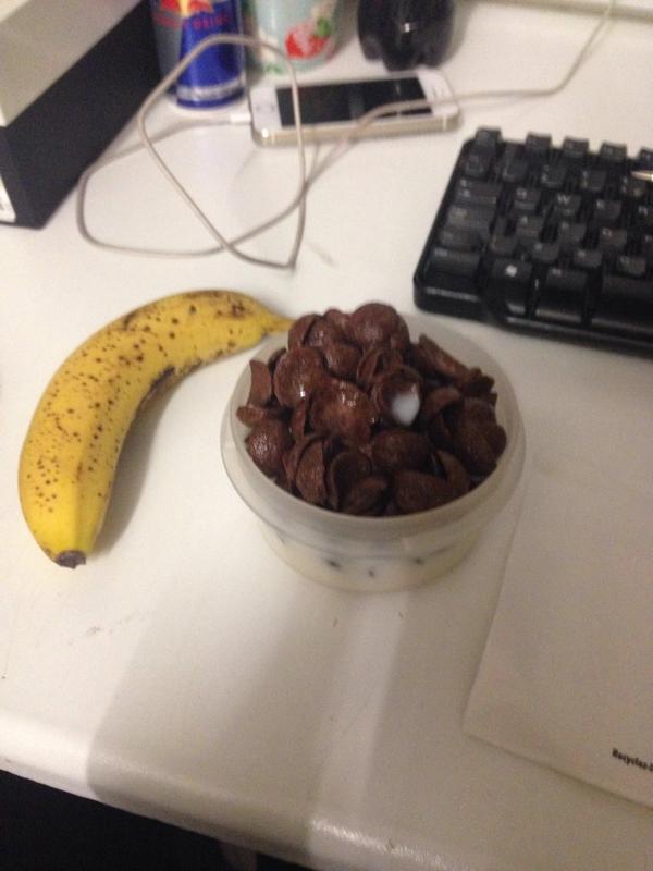 FashionIsKeyLdn's tweet photo. Trying to get back into eating healthy #food #heathly #fbloggers http://t.co/p3Id2EA4ks