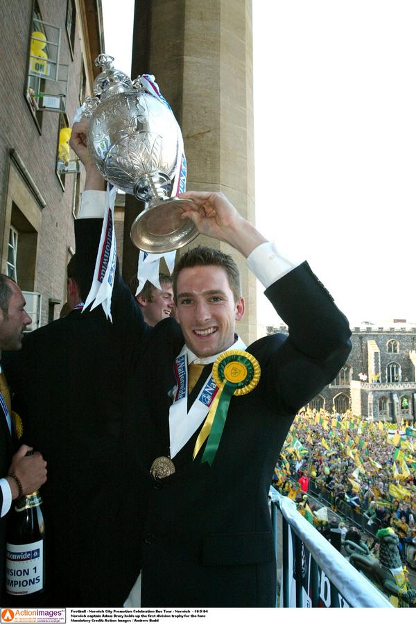 NorwichCityFC's tweet photo. 12 seasons. 361 appearances.  Three promotions. Captain, legend. Happy retirement, Adam Drury! #NCFC #OTBC http://t.co/9MYZ2inF2d
