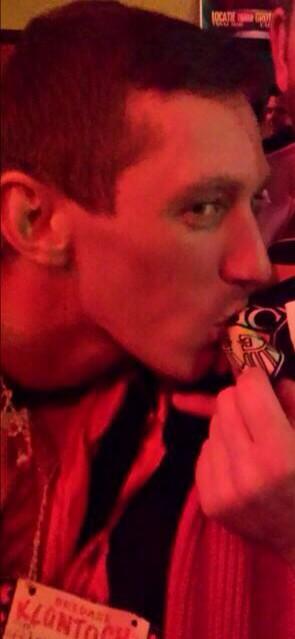 colin_nac's tweet photo. @robert_braber @FanzineDeRat @F7Breda  Braber niet voor NAC? http://t.co/gMKAUrtkTU