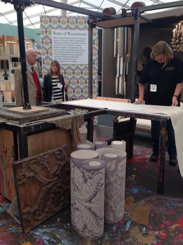 BurghardSarah's tweet photo. “@InteriorsJunkie: Block print wallpaper printing in action @Decorex_Intl #wattsofwestminster http://t.co/TcjAZSyQni”loved this too!