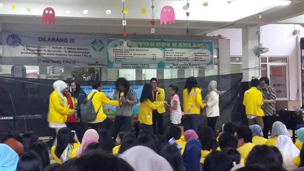 Ada kehebohan apa di kanlam? Ayooo merapat merapat!