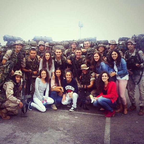 ilorenasanchez's tweet photo. Buena compañía en Virgen de la Montaña 😄 http://t.co/Q3itabNe05