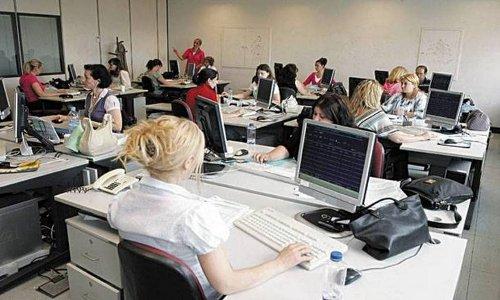 exitpollsgr's tweet image. Στα 586 ευρώ ο μισθός για τους νέους δημοσίους υπαλλήλους
exitpolls.gr/index.php/eidi…