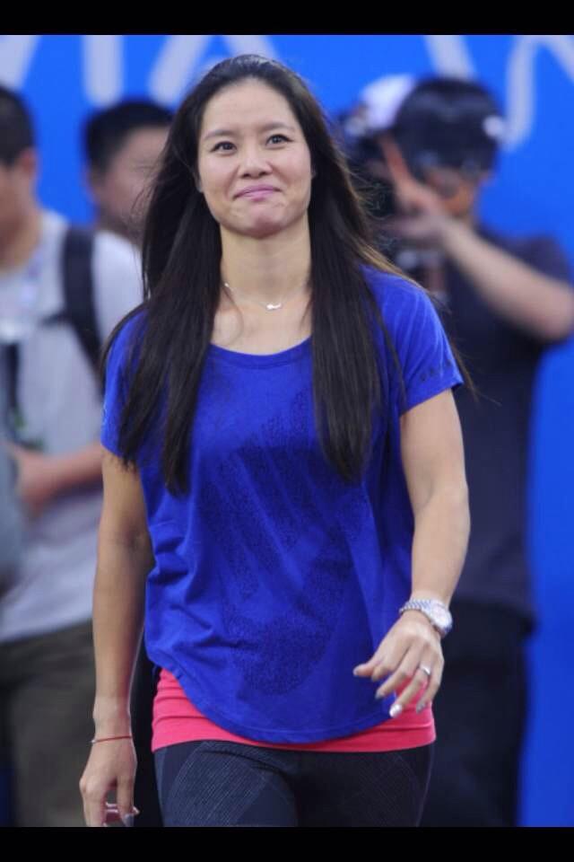 ByNqAoXIYAAsxKu.jpg:large