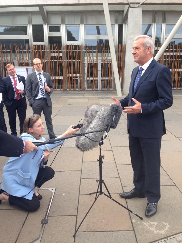 davidtorrance's tweet image. Lord Smith of Kelvin announcing details of his #morepowers commission outside Holyrood