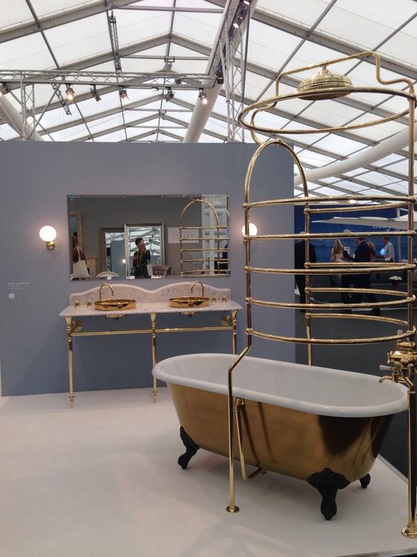 InteriorsJunkie's tweet photo. My feet are already starting to tire @Decorex_Intl could do with a soak in this tub by #bardandbrazier http://t.co/pFIVrQEcqz