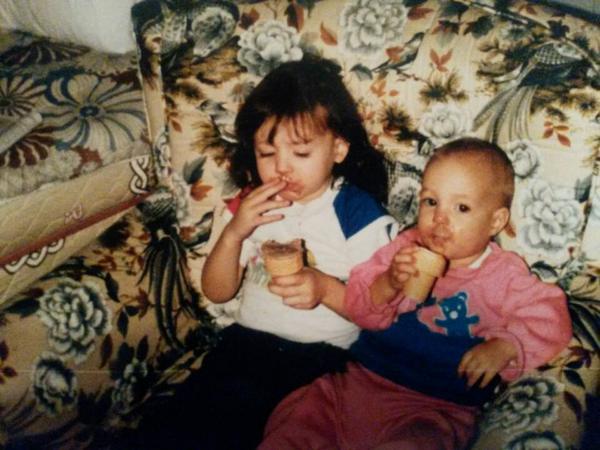 SheleighEvents's tweet image. A hashtag a day, helps your followers to stay! Pt. 2: #TakeMeBackTuesday (a pic of sis n me) facebook.com/EventsbyShelei…