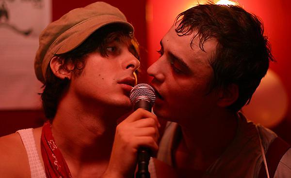 The Libertines' Ally Pally shows are nearing. Here's some rare Libs pics from the NME archive nmem.ag/BPhrl