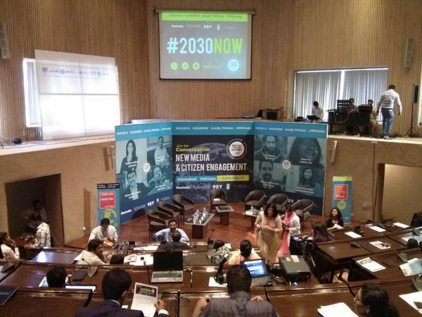 esepzai's tweet photo. What a great session it was. Intrstng discussions &amp; met some really cool ppl, well, 'cool humans'! #SGS2014 #2030NOW http://t.co/CjMQqQHuj3