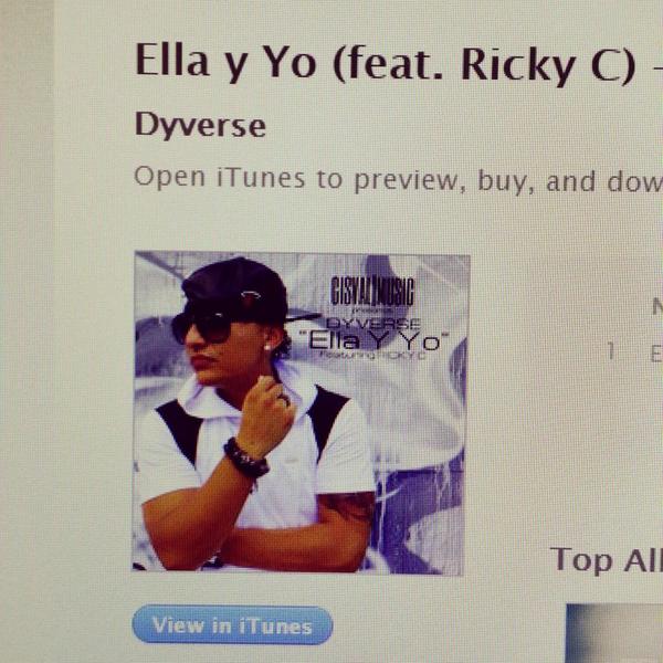 dcisval's tweet photo. Out today on @iTunesMusic @Dyverse_Music feat. @RickyCmusica "Ella Y Yo"....A #CISVALMUSIC production! #TEAMRICKYC http://t.co/ROWHuU8vTu
