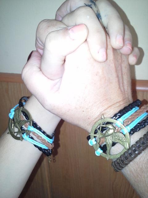 Oleeee recibidas nuestras pulseras de <a href="/PulsiLand/">PulsiLand</a>  gracias!!!