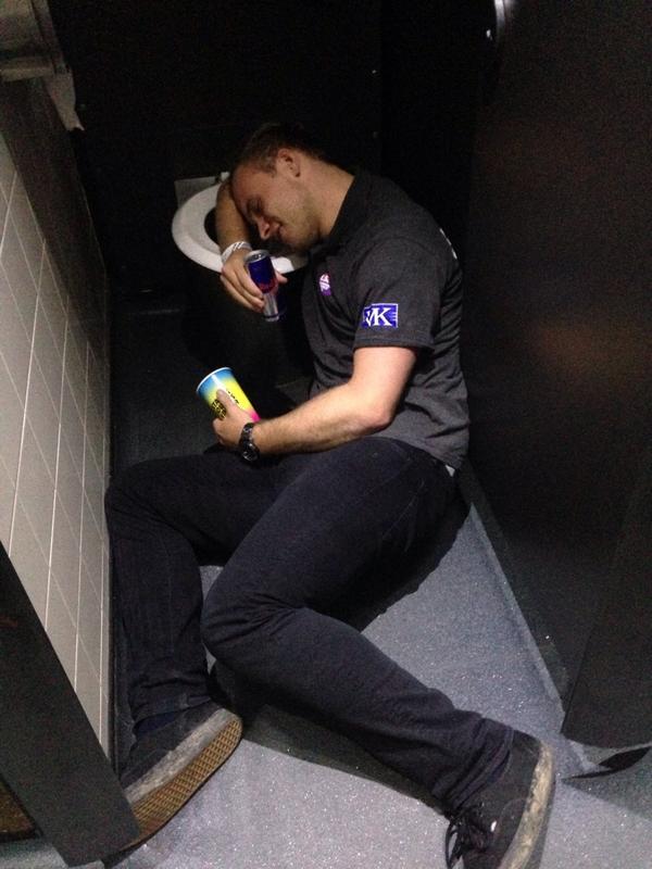 Ollie_Bunn's tweet photo. @RedBullUK #cultureclash #LSUFreshers14 #LSUYes http://t.co/T9BAXYBzZY