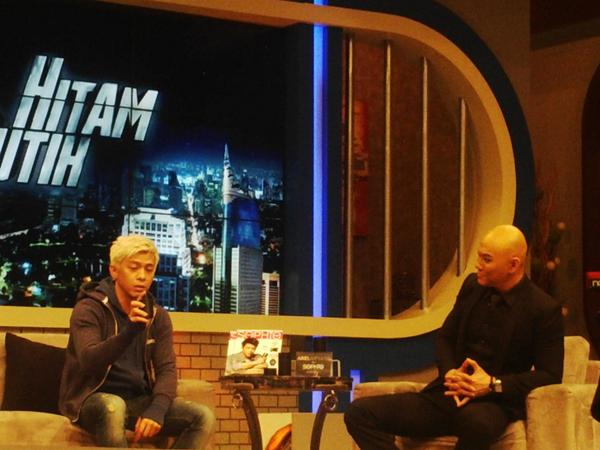 Sophie_Paris's tweet photo. Kenapa #Arielimpulse ya karena itu saya, ujar @R_besar di @hitamputihT7 malam ini. http://t.co/TOEsj3Mtuo