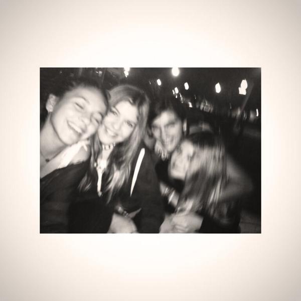 bpacheco_26's tweet photo. Santa Tecla 2014 🎉👏 @saragaltes @CarlaMaartinez http://t.co/mZrvf6XntL