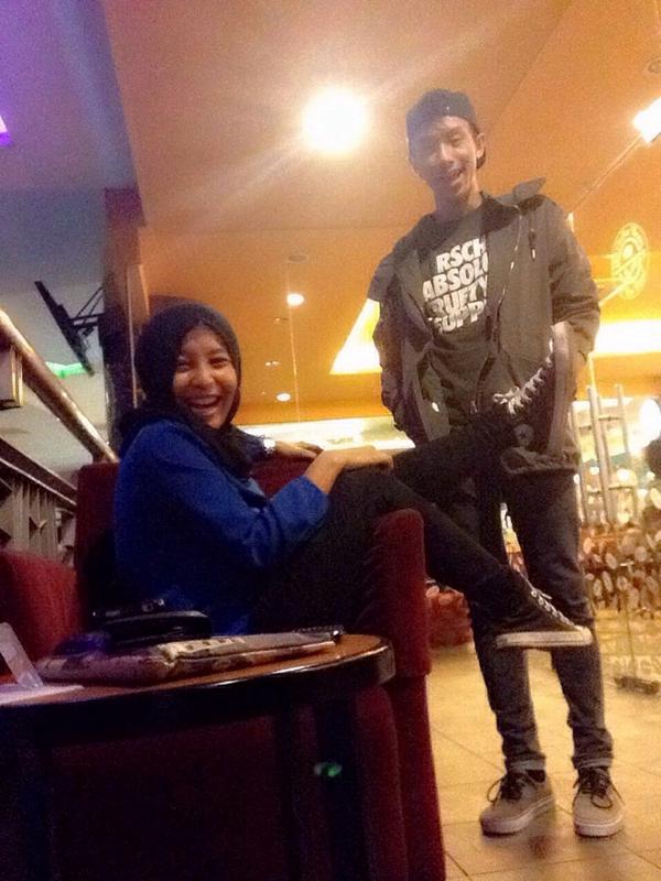 iichasss's tweet photo. Let it Flow with @eldiissa http://t.co/VbbTA3zSHd