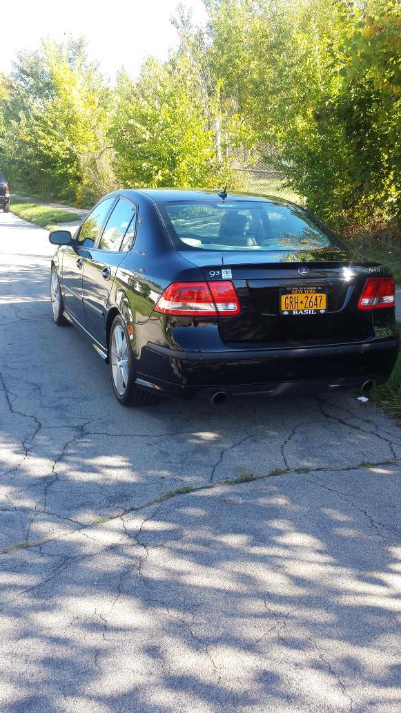 Tru_TV_4's tweet photo. Better pictures of my car!😌 #DontWorry #IllStopSoon http://t.co/uNRWKJIvdD