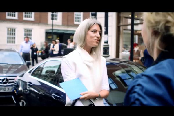 Ahead of Paris Fashion Week’s first day, watch what Vogue’s editors really do at the shows: po.st/pLfirB