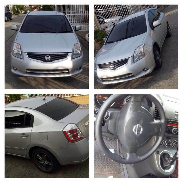 chuy0519's tweet photo. Se vende b16 nissan en 9000 dolares 50 mil kilometros 2011 http://t.co/n9FAsoyU7V