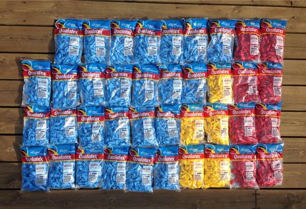 HOAVStudio's tweet image. Picked up the balloons for the @protein block party installation! Looking forward to blowing up over 3500 of them...