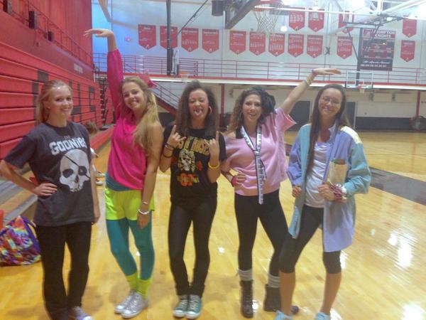 AssumptionHS's tweet photo. Happy 80's Day! #HC2014 #SweetKnight http://t.co/66sjnl4NoO