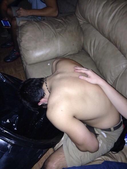 ESUSleepers's tweet photo. Rough Night?!?! 😭😂😴 #LightWeight http://t.co/ph1qDp90lC