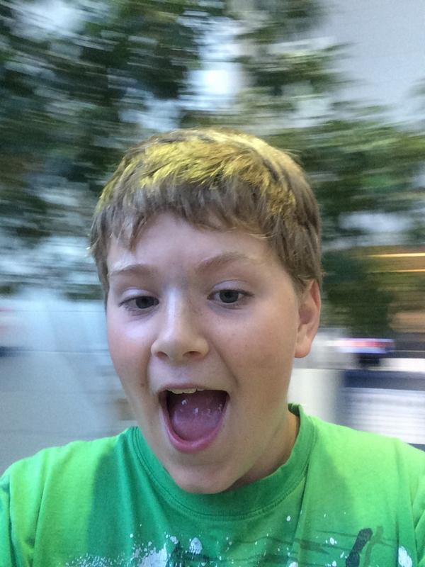 KingstonSharks1's tweet photo. One of our swimmers having fun taking some pre dryland selfies #selfie #dryland #Swimmer #sharks #KSSC http://t.co/EfpaAsyjYV