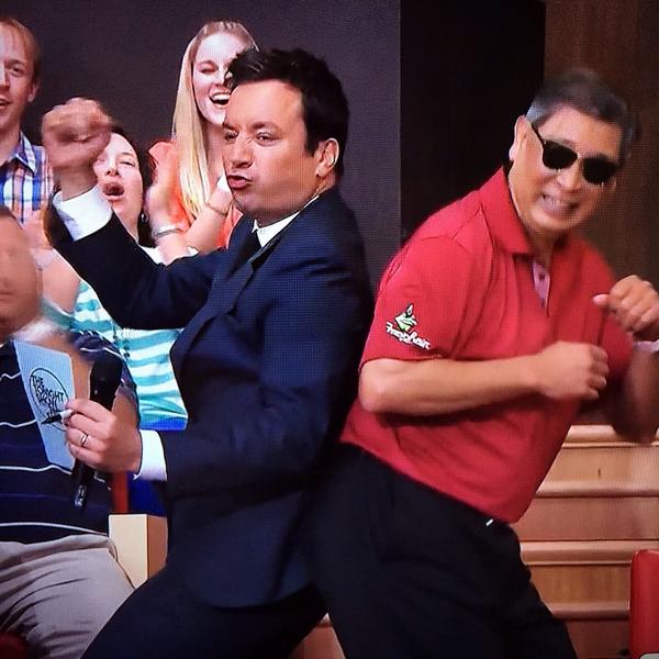 FroghairBeer's tweet photo. Anyone spot us on @FallonTonight w/ @jimmyfallon #jimmyfallon #craftbeer #golf #RyderCup #DerekJeter http://t.co/KdNCFlRxVp