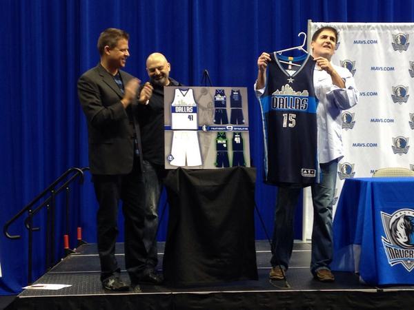 Peep the new Mavericks 2015-16 skyline uniforms, designed by <a href="/GeoffCase/">Geoff Case</a>. What do you think?

sports.genius.com/Dallas-maveric…
