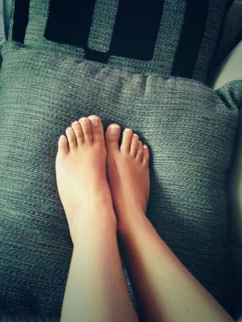 #footfetish #feetplease  #pedicure #suckmytoes http://t.co/RwFNotaVDB<a href="/tag/footfetish"class="tags">#footfetish</a><a href="/tag/feetplease"class="tags">#feetplease</a><a href="/tag/pedicure"class="tags">#pedicure</a><a href="/tag/suckmytoes"class="tags">#suckmytoes</a>