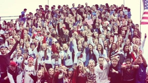 ikesports1's tweet photo. Your school has a big student section? Look again🇺🇸 http://t.co/aleV5M3ZZv