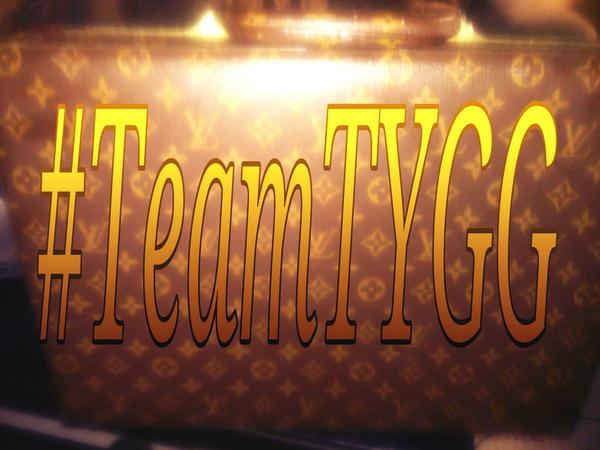 DocPurifoy's tweet photo. #TeamTYGG @ThickYumZz #BUSINESSMAN👔
💡🎥🎬 !!! http://t.co/wYk1iMjyIs