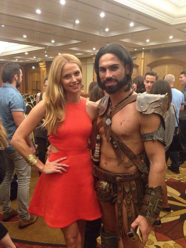 PigliucciMatteo's tweet photo. @EllenHollman 
Me and Saxa!!! http://t.co/2uDbKxvkw0
